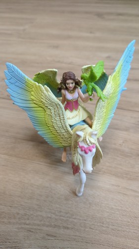 Surah kuack glitzer pegasus - surah,